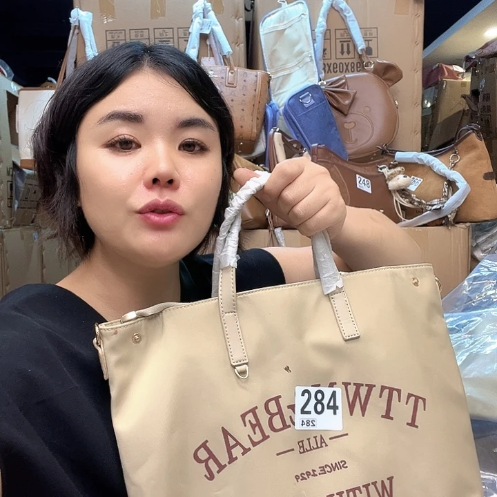 PVC包包包包包包包包