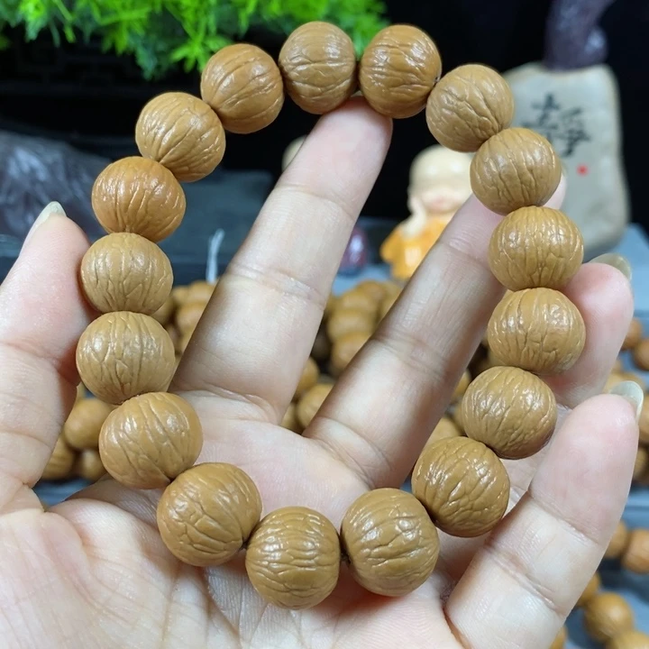 猴头核桃手串聚宝盆