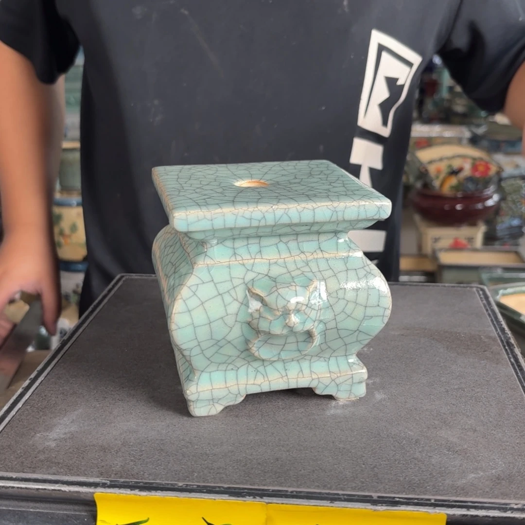 。一风堂石湾花盆 微瑕 面宽11高12