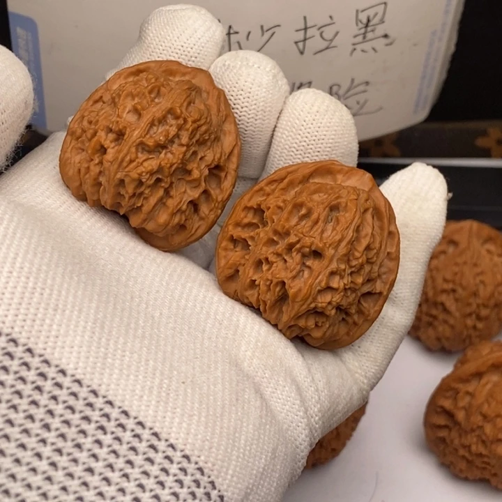 把件文玩核桃三角南疆石38