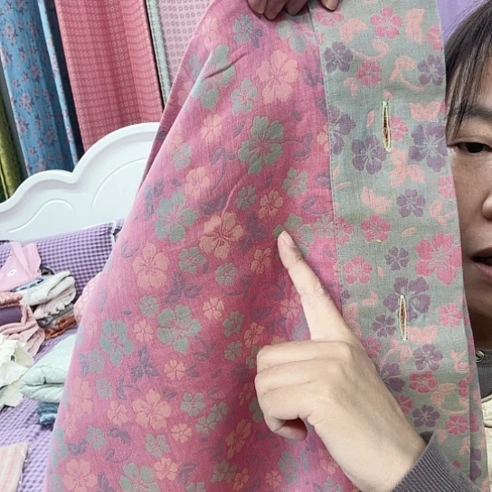 棉棉粉花纽扣枕套