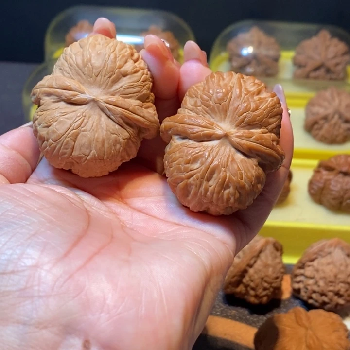 *****吊坠文玩核桃元宝46全品