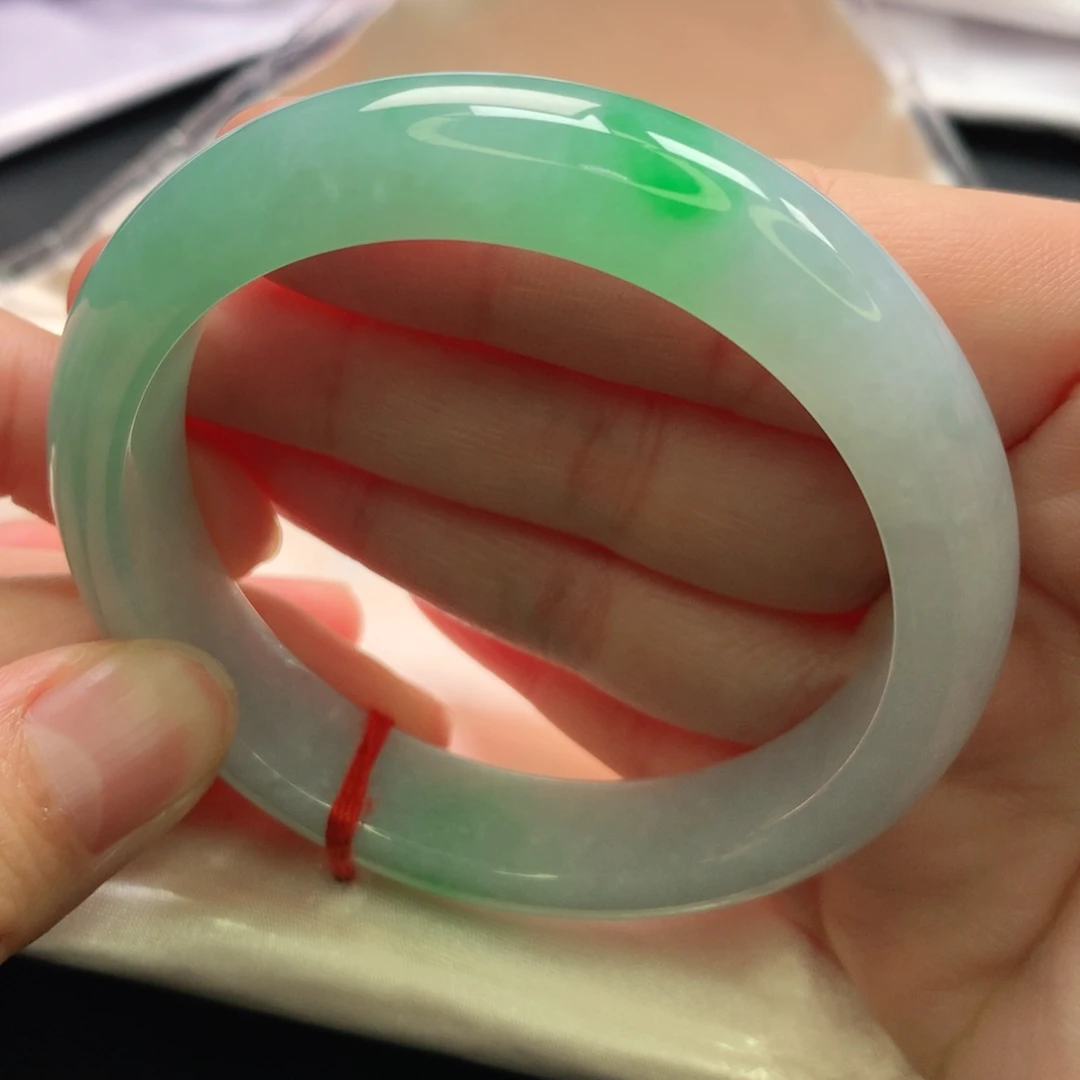 翡翠手镯未镶嵌5354圈