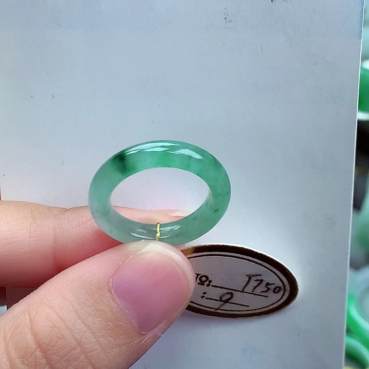 翡翠未镶嵌戒指9号