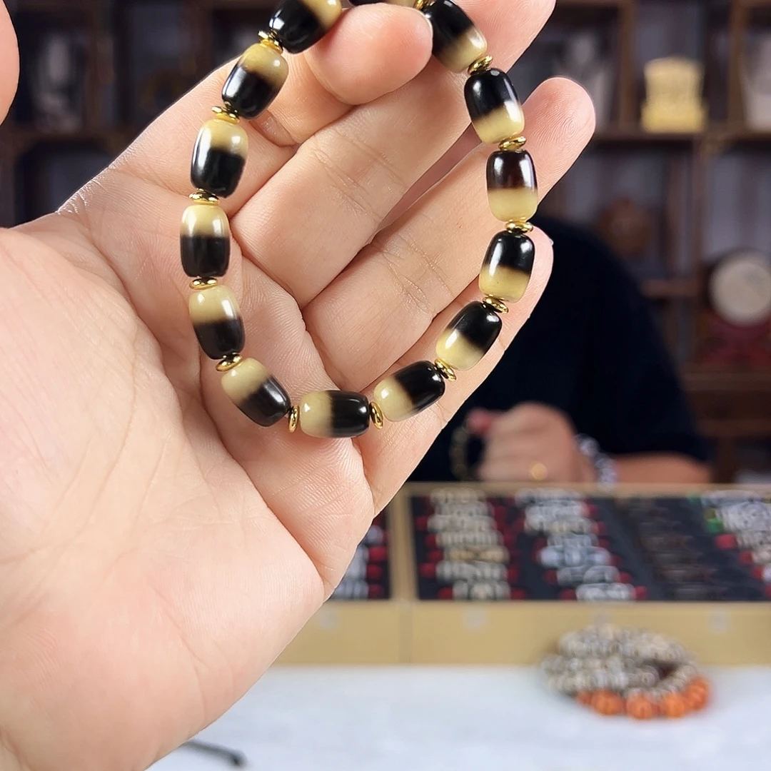 玛瑙/玉髓合金颈饰