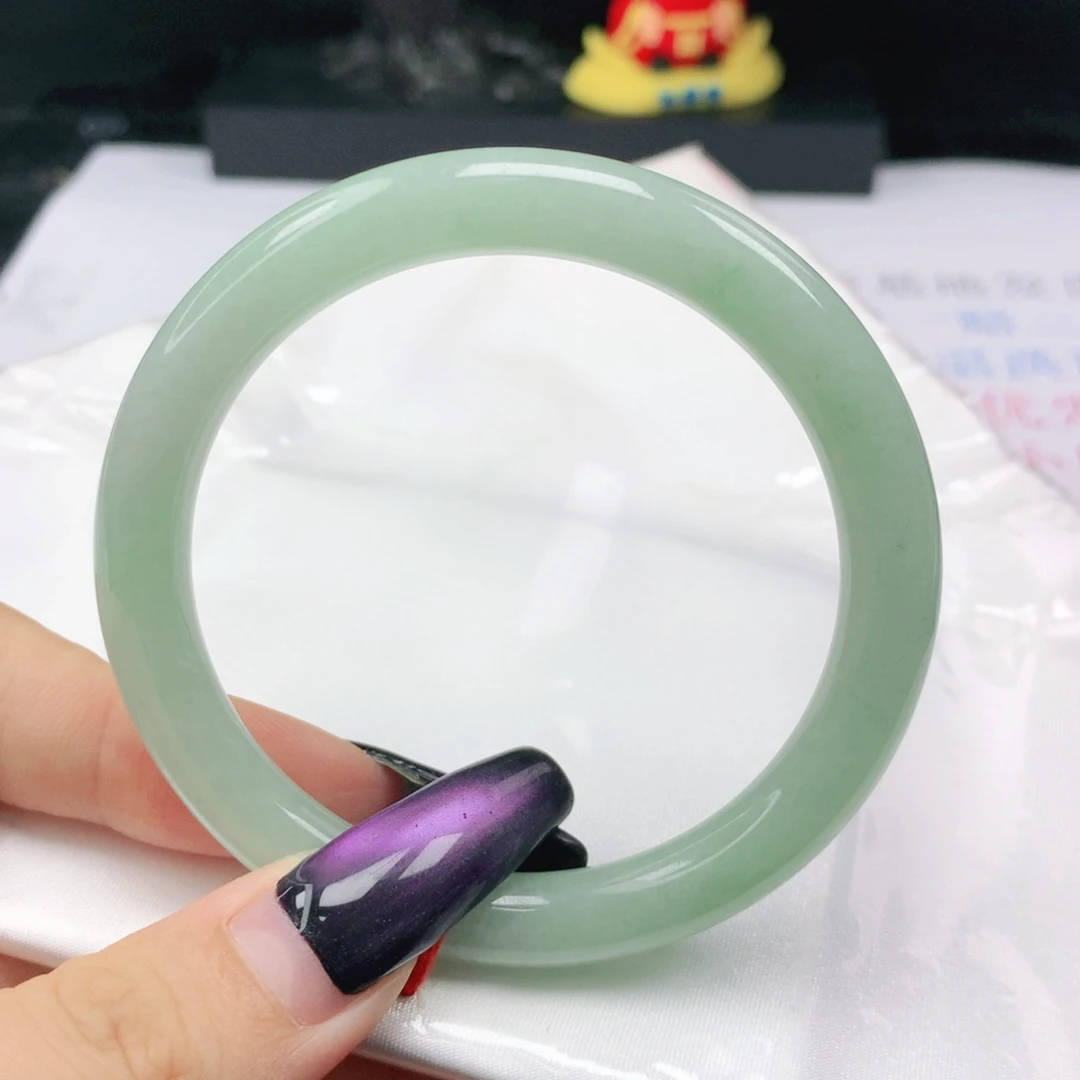 翡翠未镶嵌手镯翡翠54.7甜绿细圆条