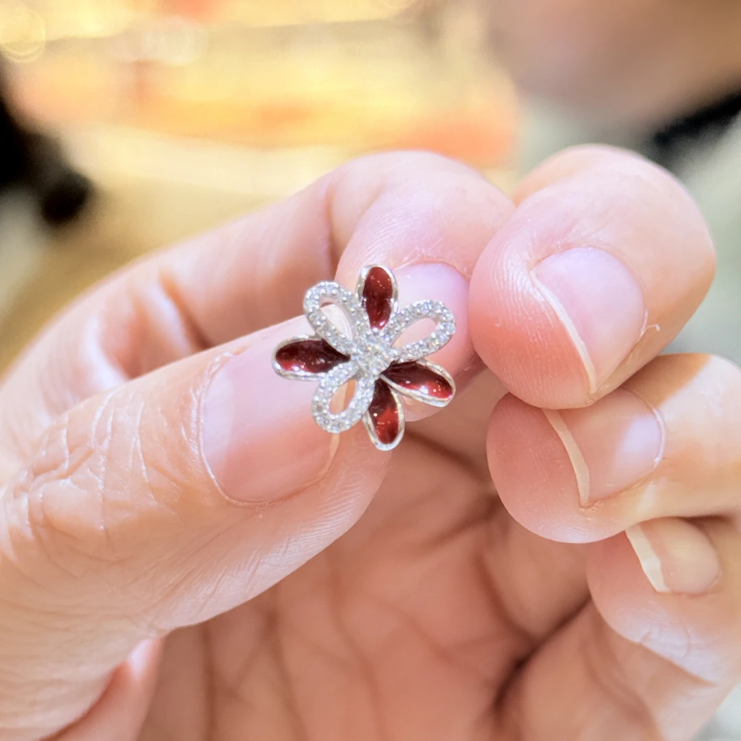 925银合成锆石耳饰 925银合成锆石耳钉 银925耳钉