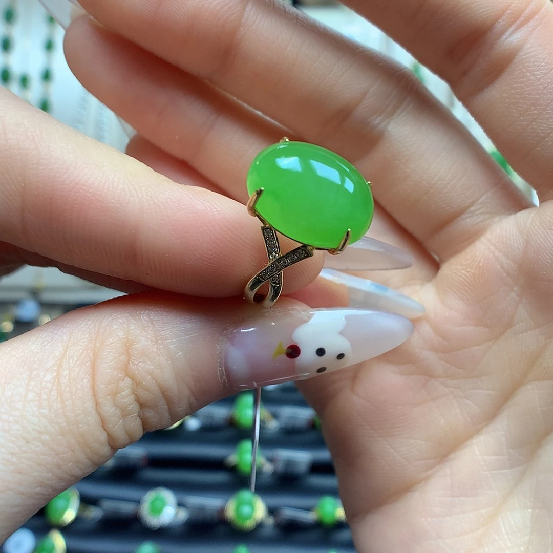 和田玉戒指18K金镶嵌10×14