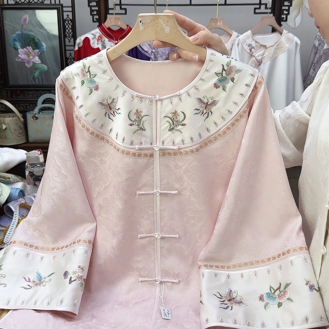12苏绣太太服苏绣太太服