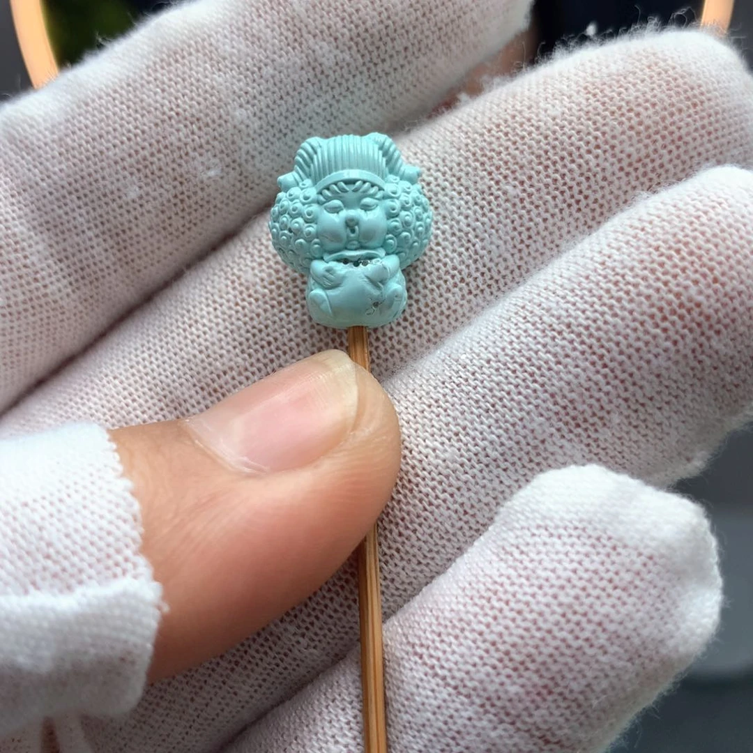 绿松石未镶嵌挂件