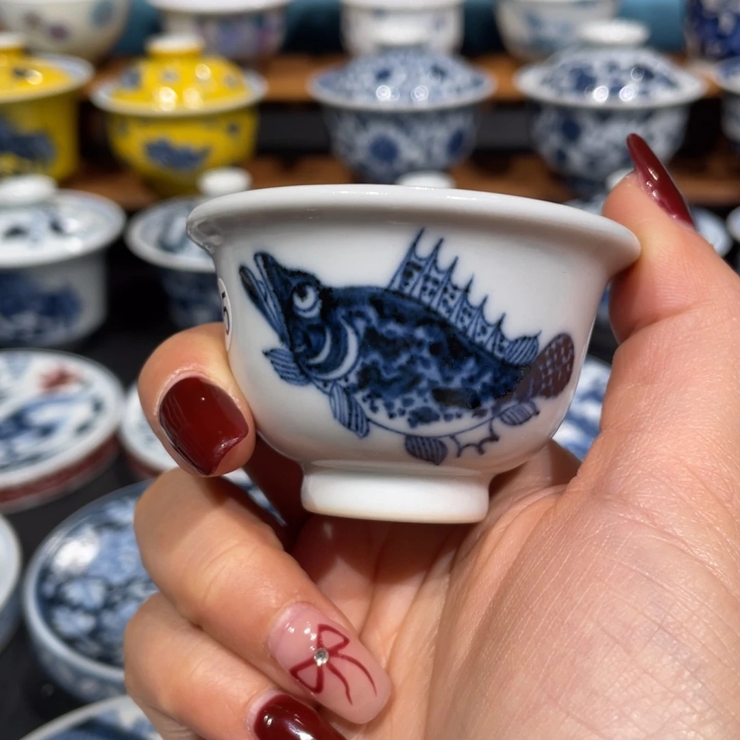 景德镇陶瓷手工手绘