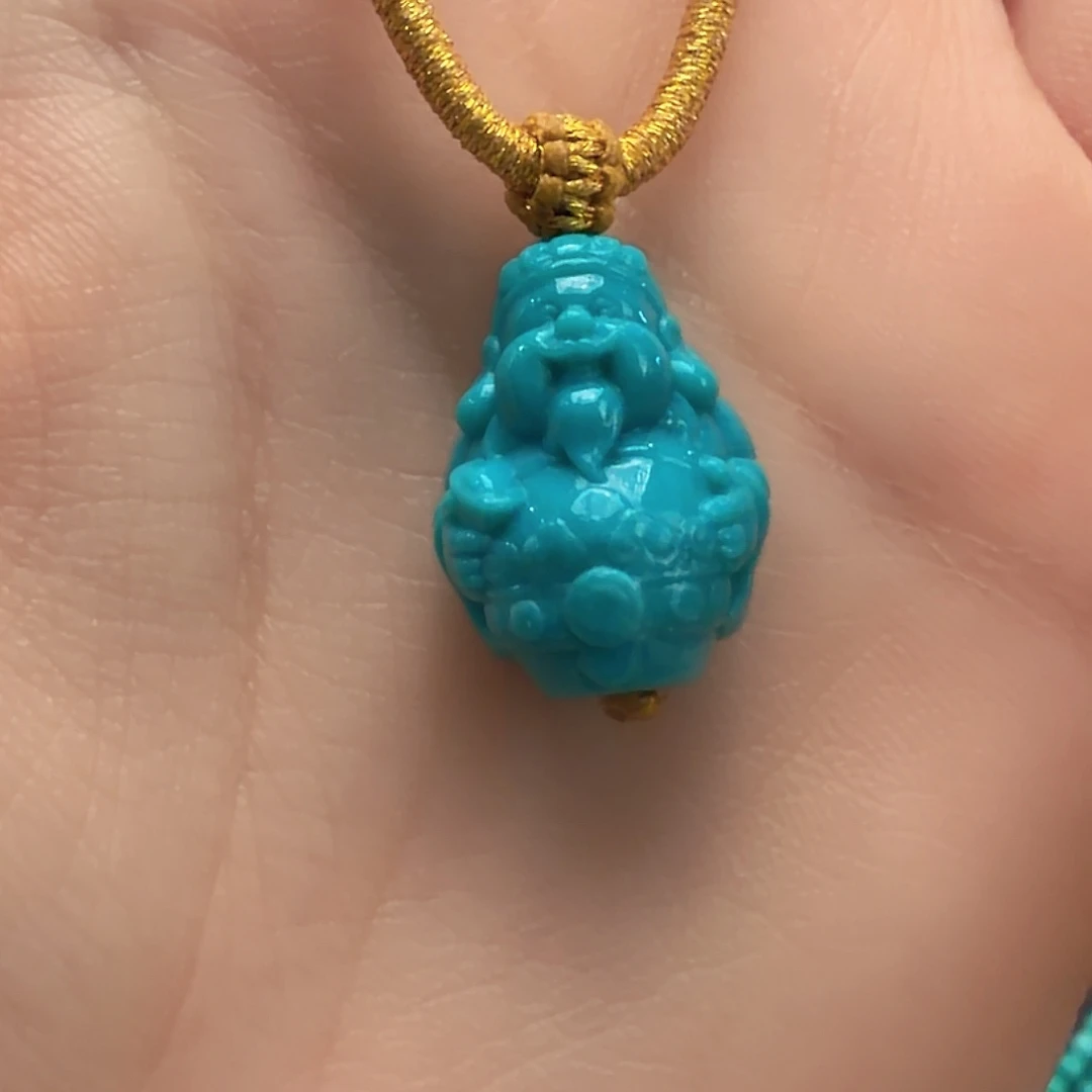 绿松石未镶嵌颈饰