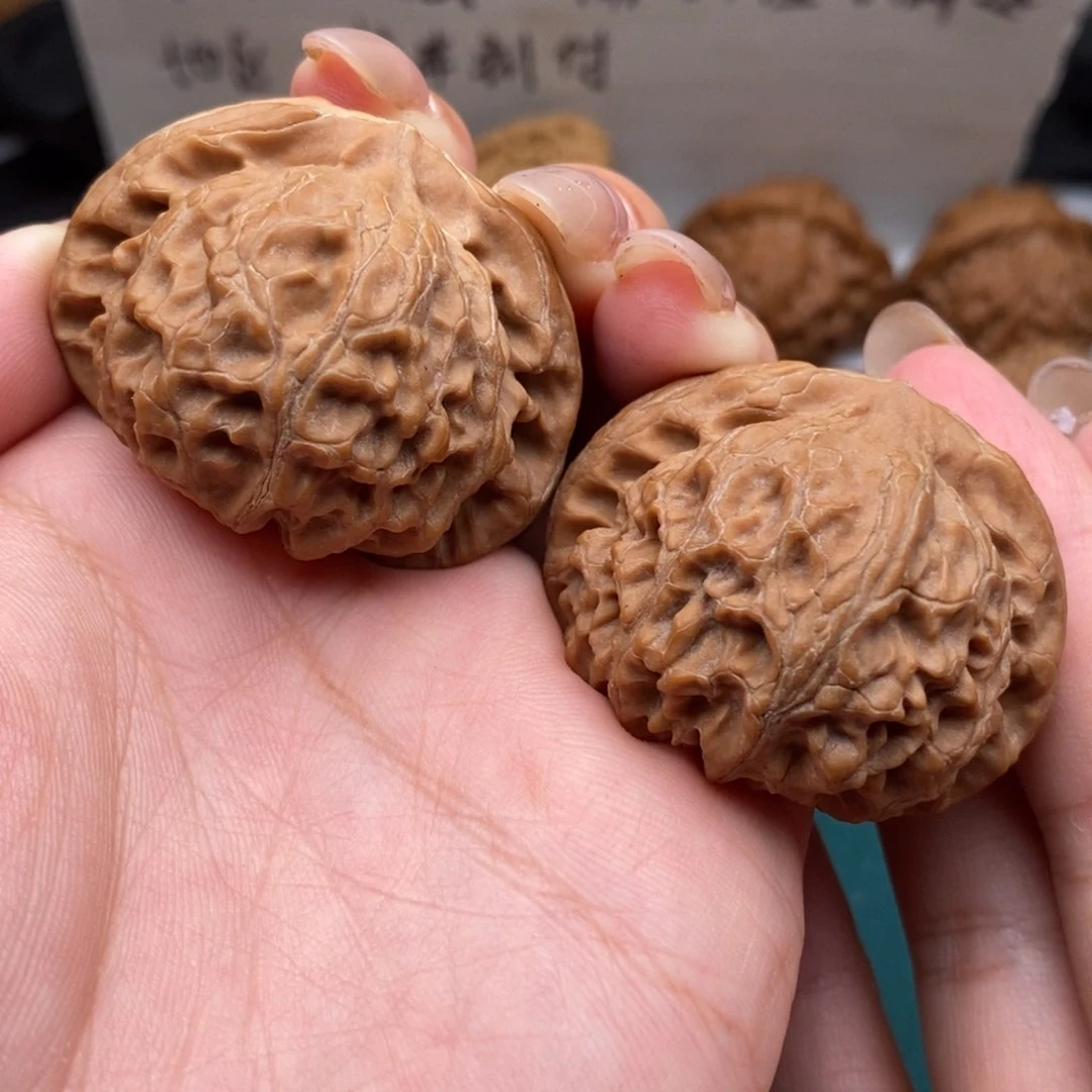 把件文玩核桃43全品宫灯