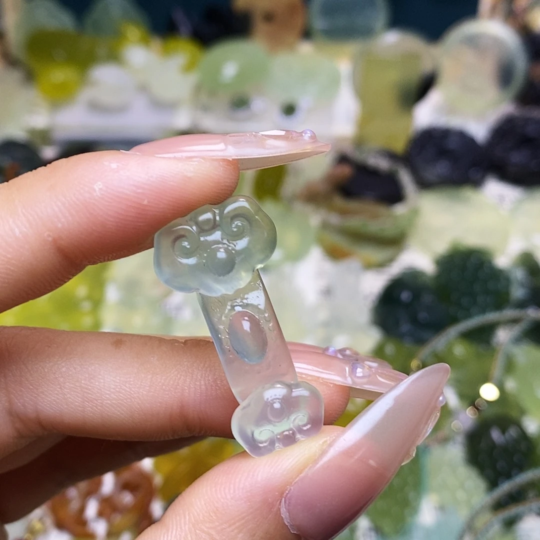 蛇纹石玉未镶嵌颈饰G****调