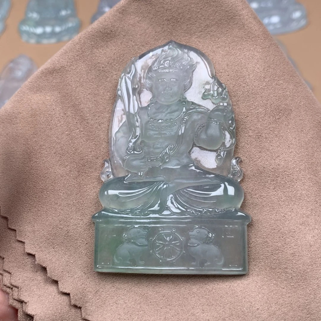 翡翠未镶嵌颈饰缅甸翡翠