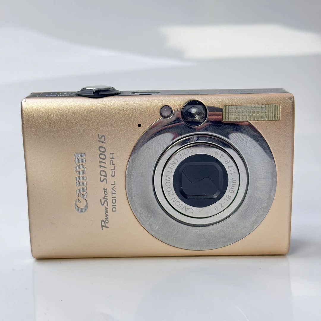 95新 Canon/佳能 ixus80金色欧版中文800w像素3x光变ccd数码相机