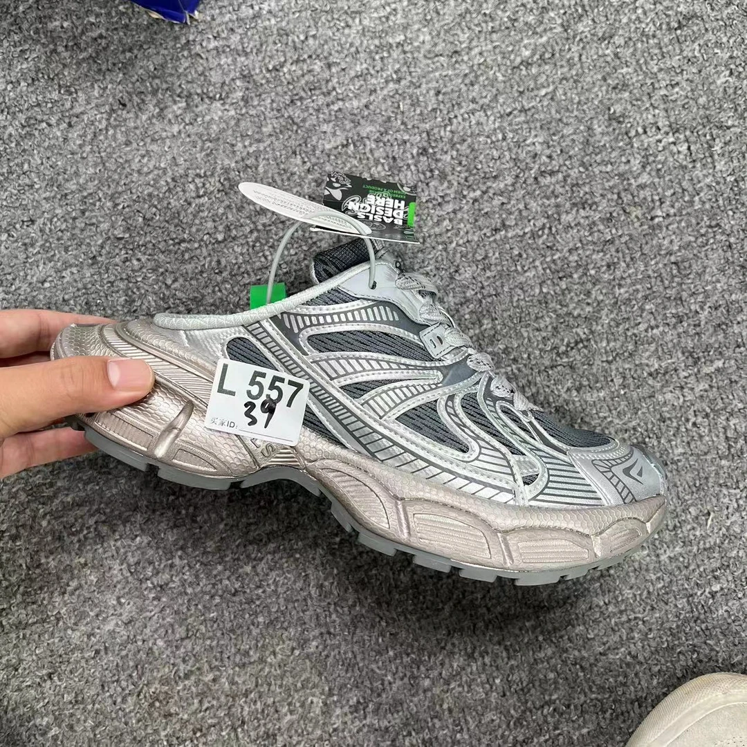 3号上新款男女高端户外休闲鞋 L557