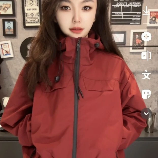 【宝藏好物】2025秋冬新款时尚防风短款收腰连帽风衣工装冲锋衣韩