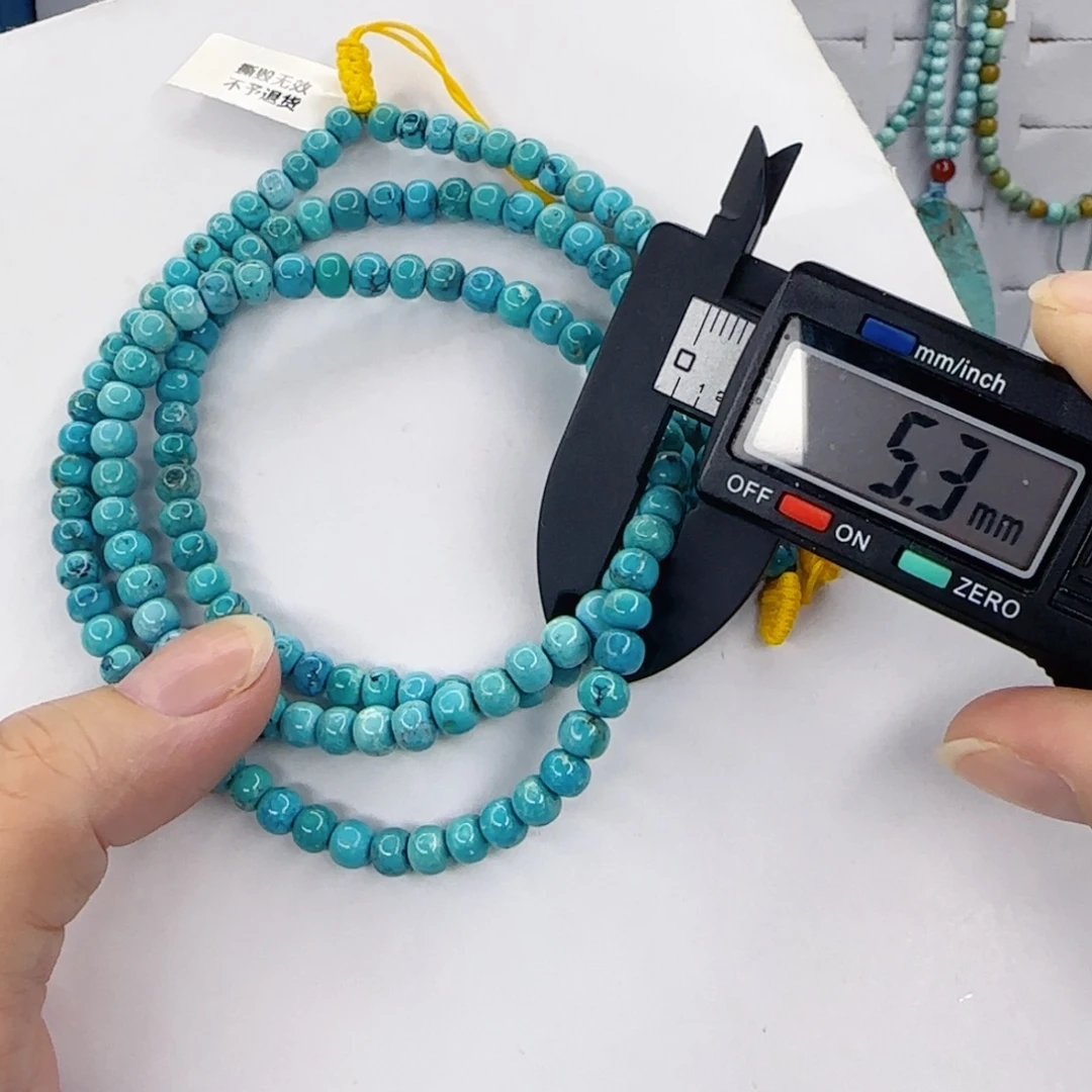 绿松石未镶嵌颈饰