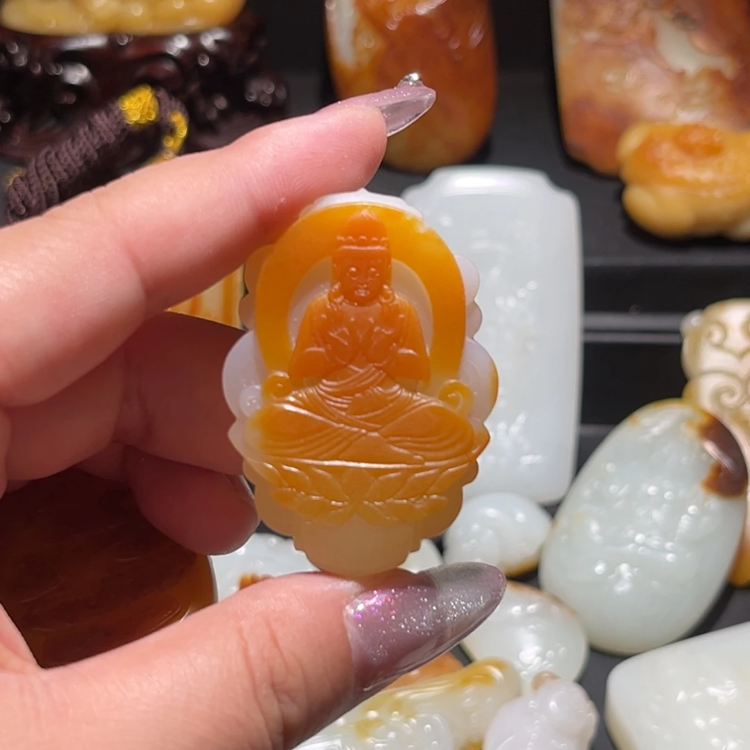 和田玉未镶嵌颈饰不***面