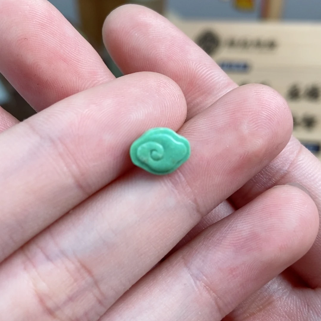绿松石雕刻未镶嵌