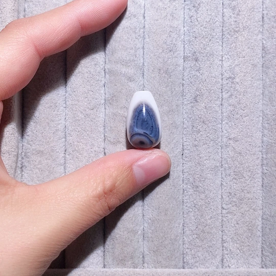 大***扬玛瑙/玉髓未镶嵌颈饰