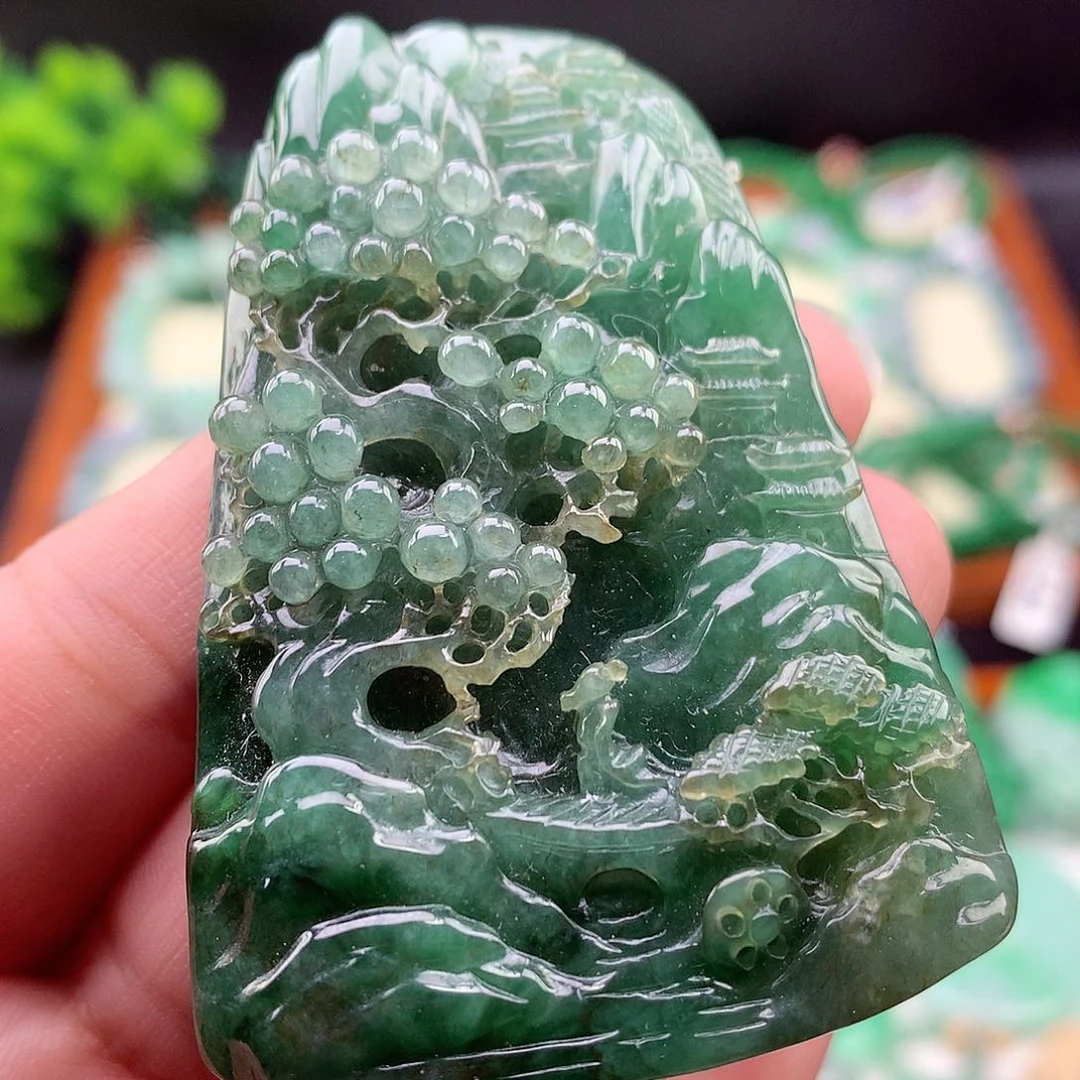翡翠未镶嵌项链山水