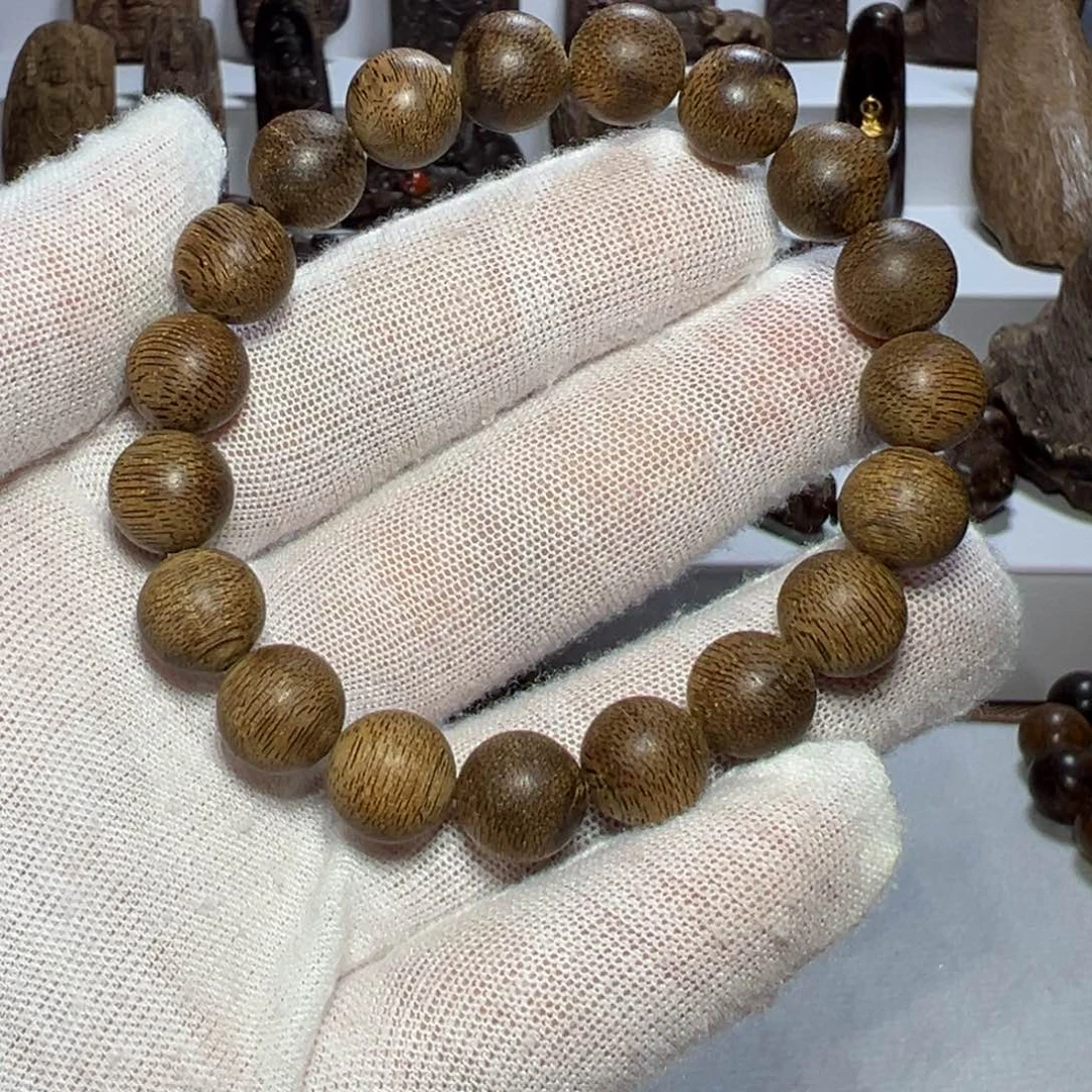 沉香碎屑沉香柬埔寨菩萨奇