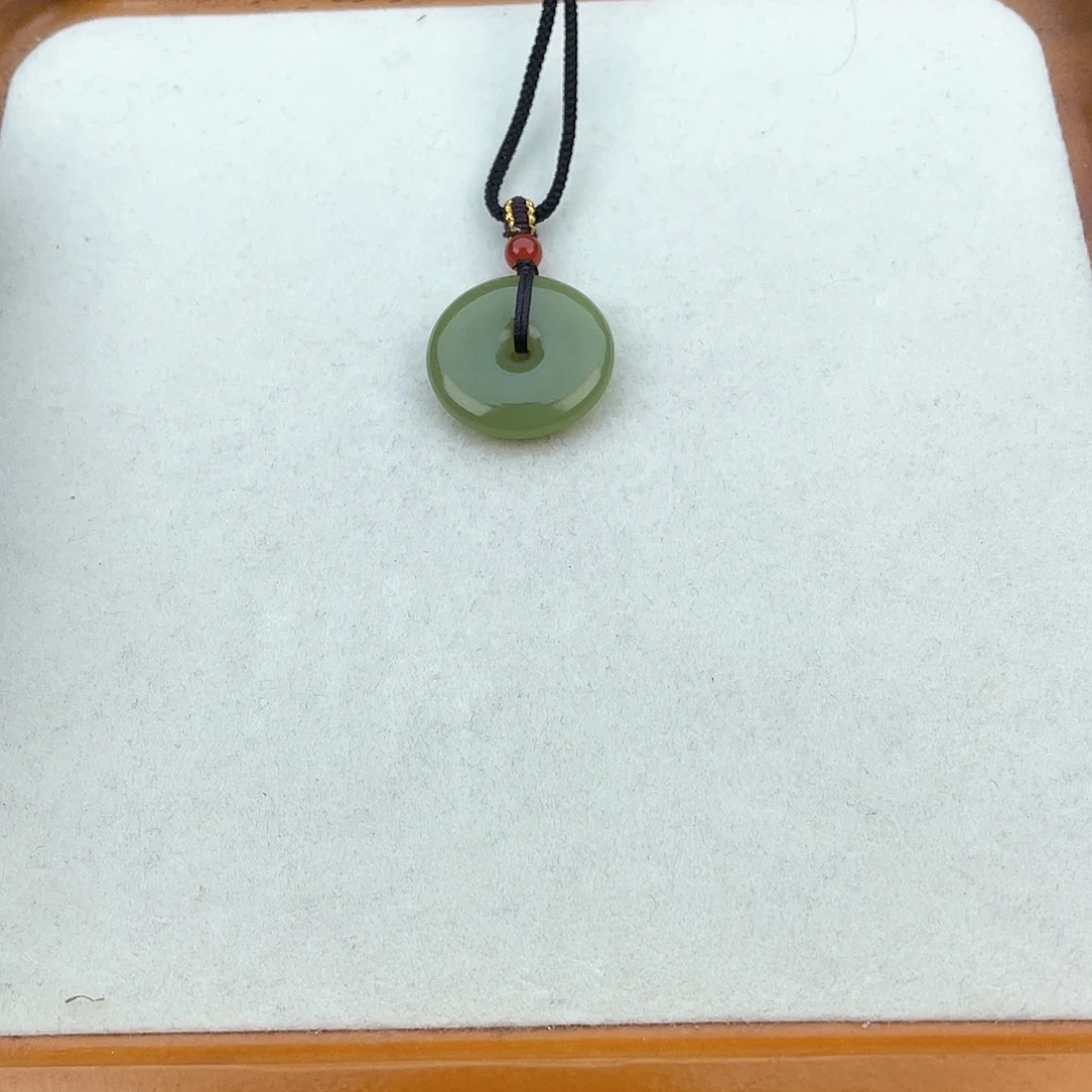 和田玉吊坠(不含链)未镶嵌