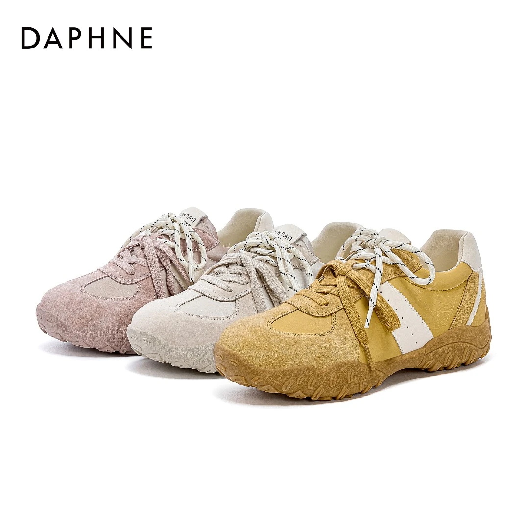 【达芙妮】春日上新学院风ins休闲女鞋百搭魔术贴平底擦色德训鞋