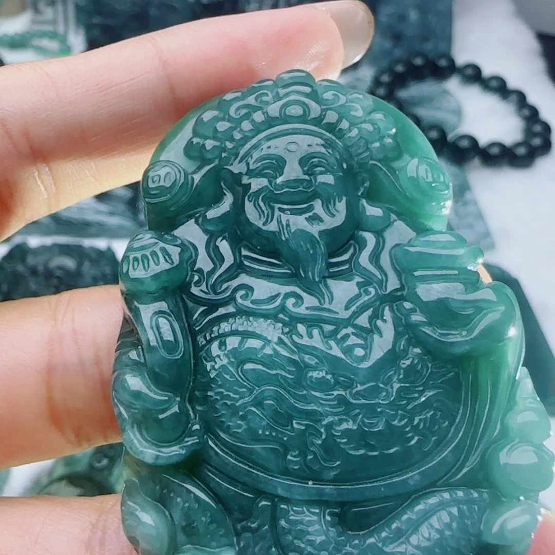 颈饰未镶嵌翡翠多样性发货天然的A货翡翠