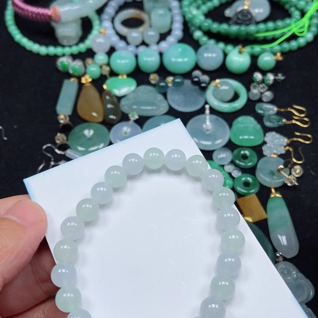 翡翠未镶嵌颈饰珠串