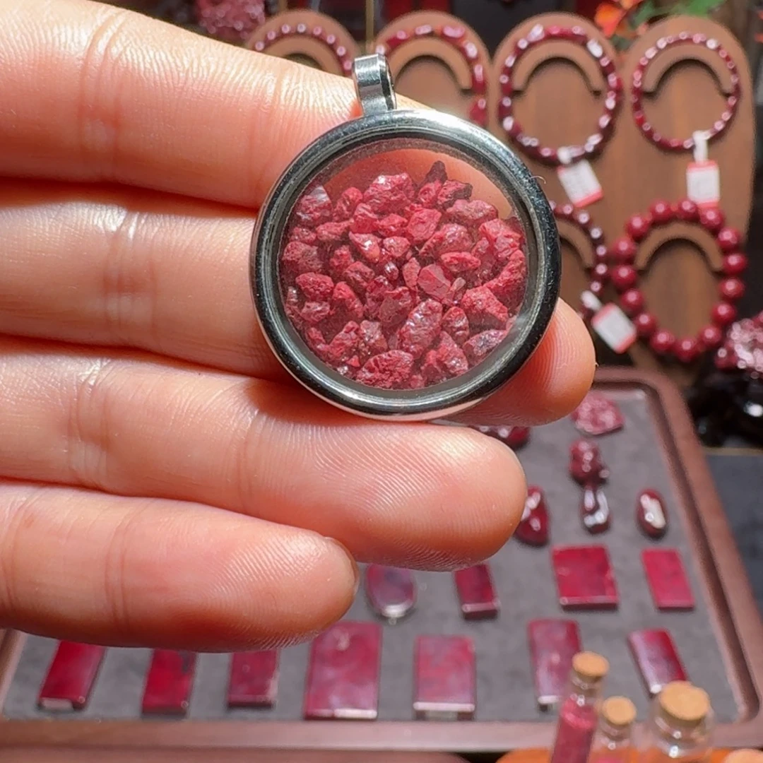 天然辰砂晶体粗砂5克装