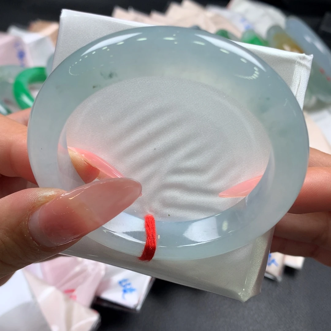 翡翠未镶嵌手镯54.7正圈