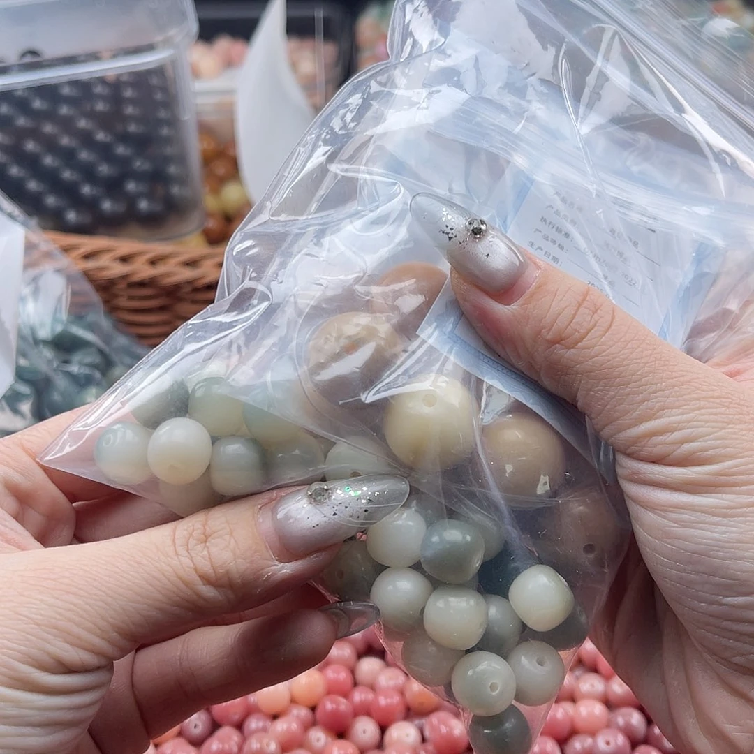 白玉菩提吊坠z锅底微瑕10-11mm/80颗