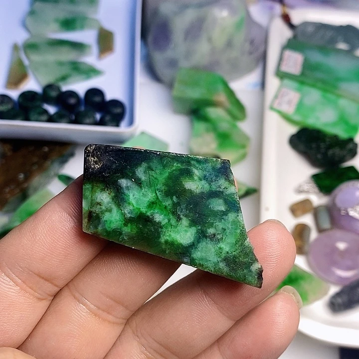 翡翠散珠天然翡翠A货挂件