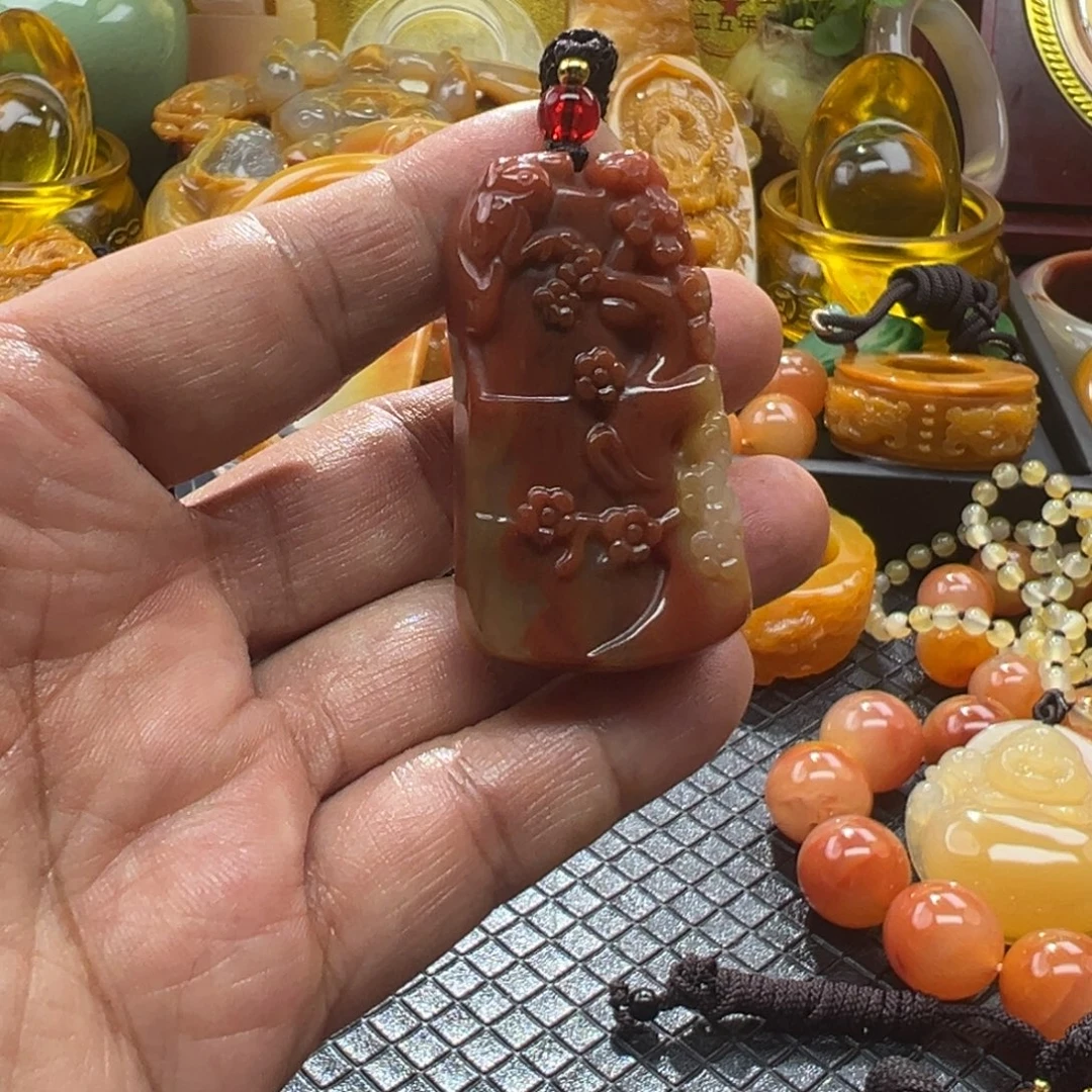 石英质玉未镶嵌颈饰