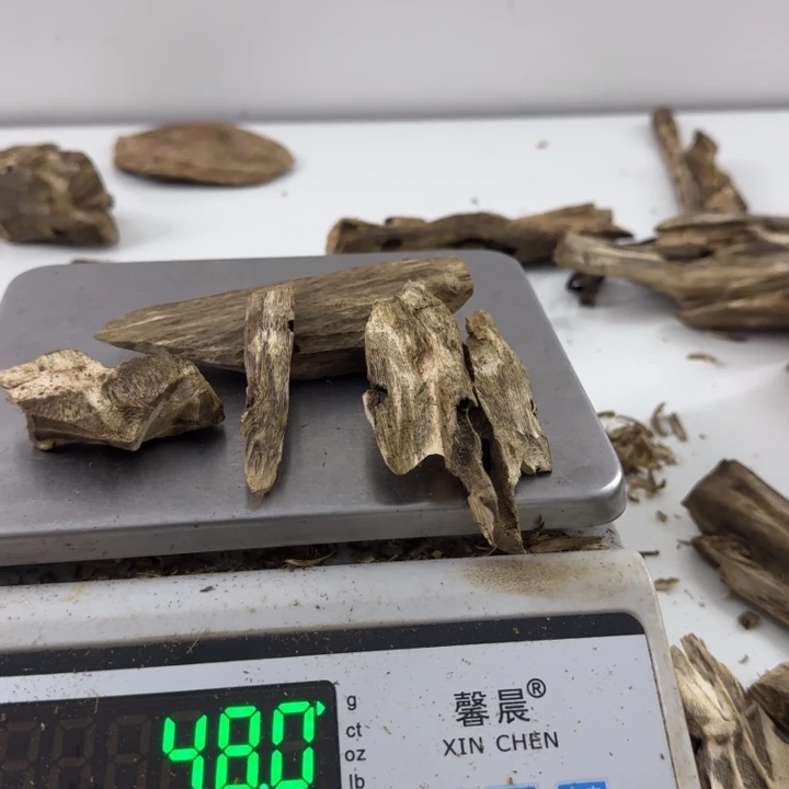 沉香沉香碎屑绿绮楠沉香48克xg