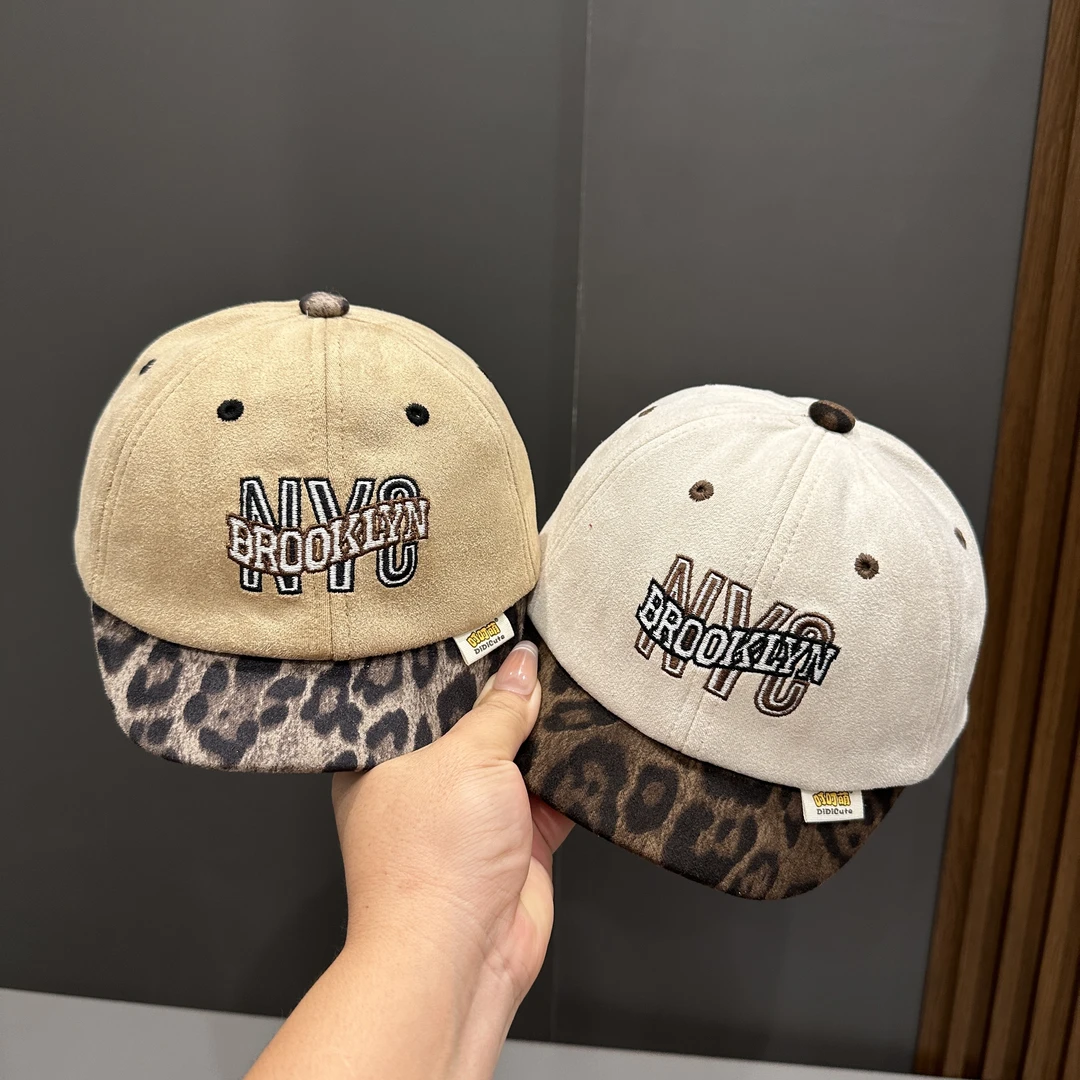 儿童帽子春秋款鸭舌帽韩版洋气豹纹短檐小童冬天遮阳帽女宝棒球帽