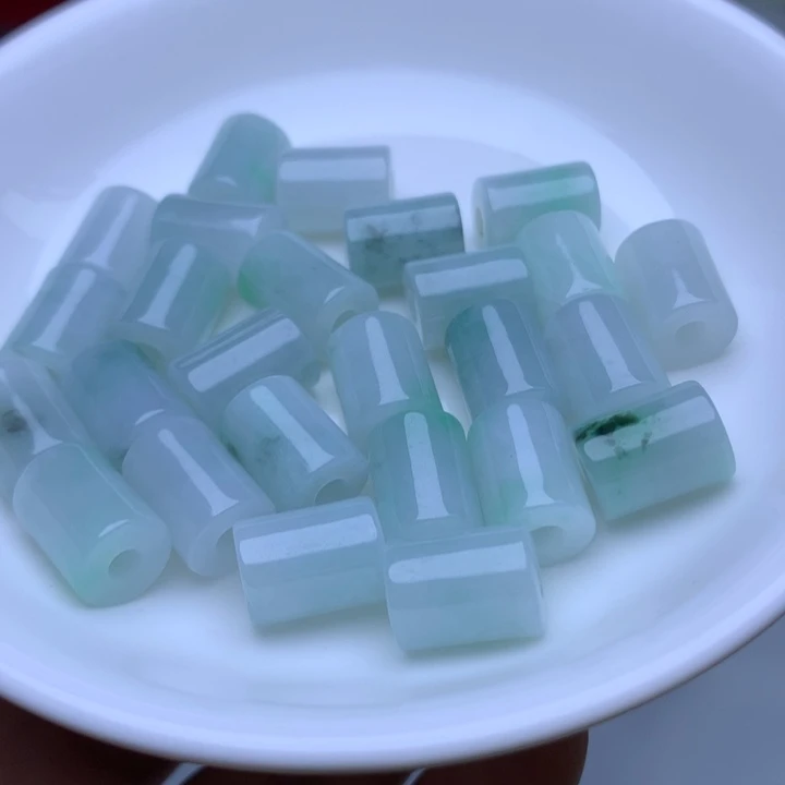 散珠翡翠卡8.8乘11.6冰飘蓝桶珠3个