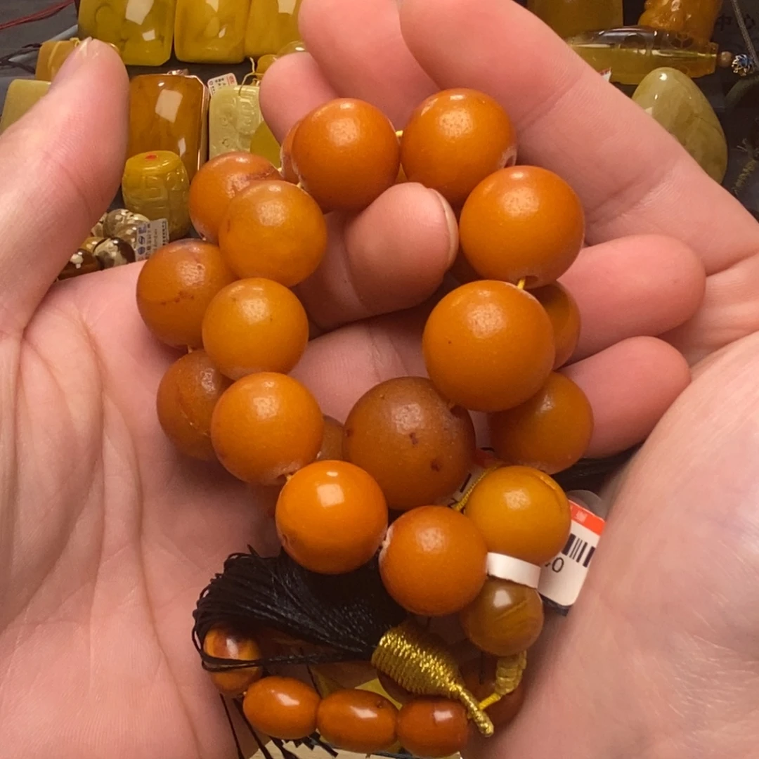 琥珀未镶嵌裸石蜜蜡