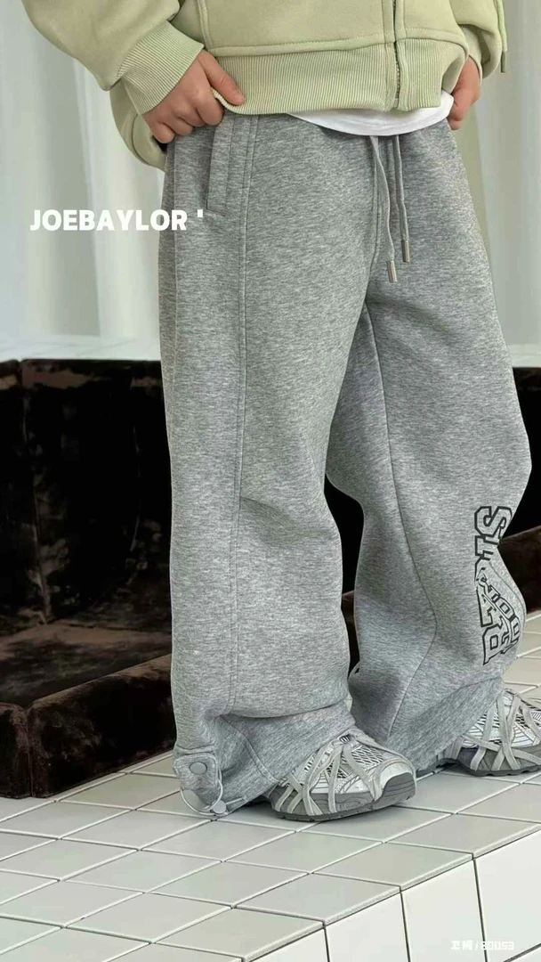 《昊妈家》男童休闲时尚2025春款卫裤80053