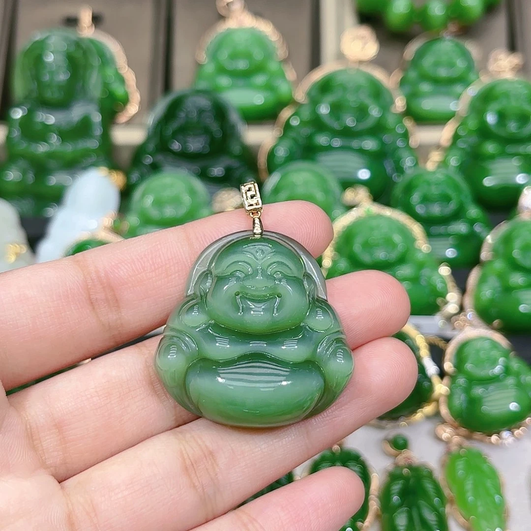 和田玉（碧玉）颈饰18K金镶嵌一线天粉青冰猫35m