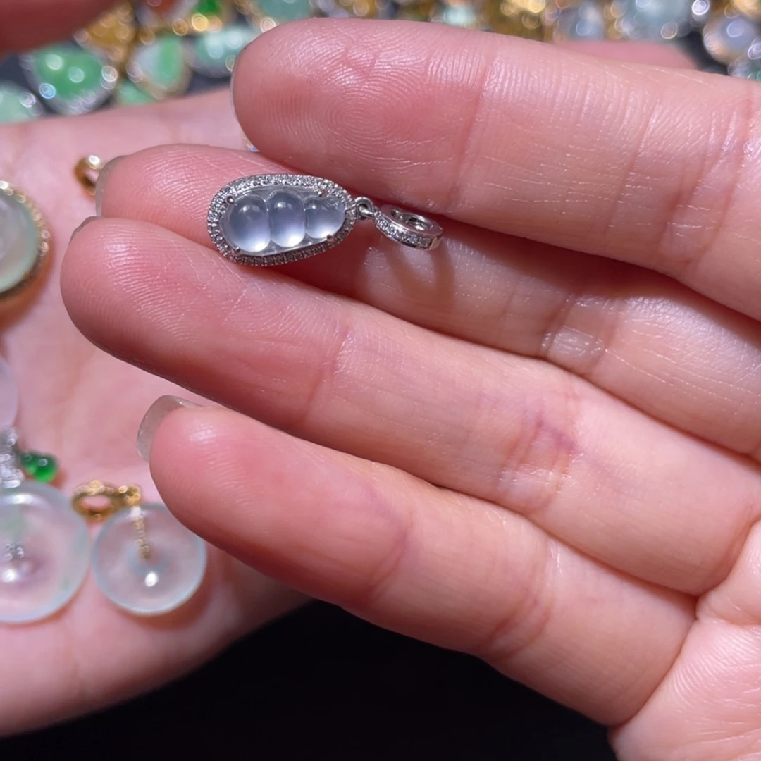 翡翠颈饰18K金镶嵌姚*娅