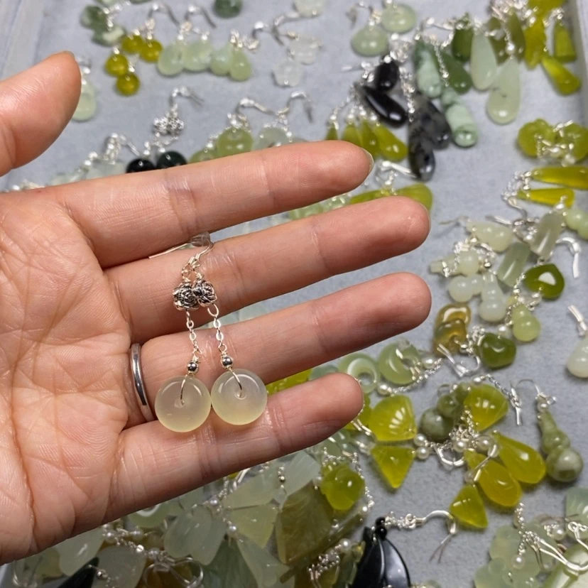 【闪购商品】蛇纹石玉未镶嵌挂件耳饰耳环项链小***噜