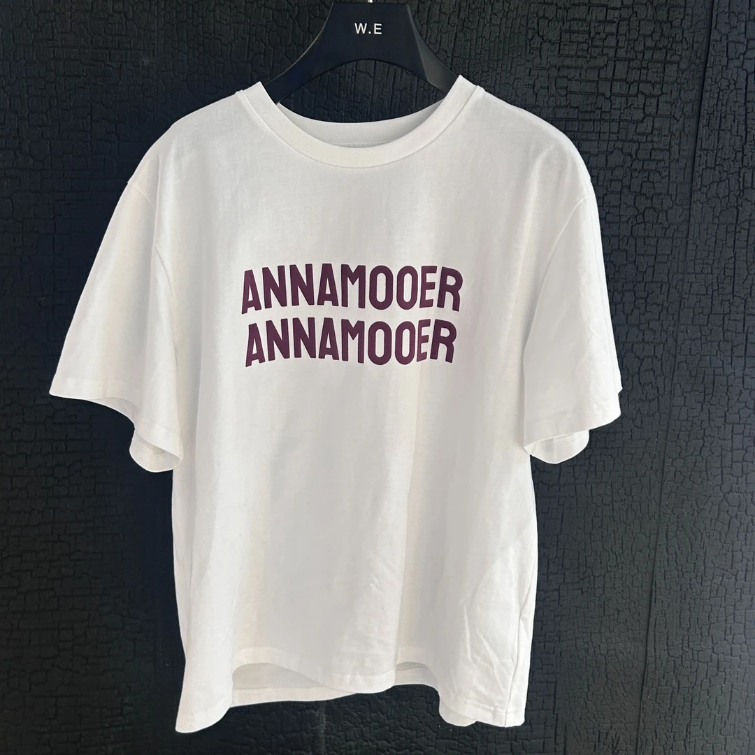 ANNAMOOER标志字母T恤