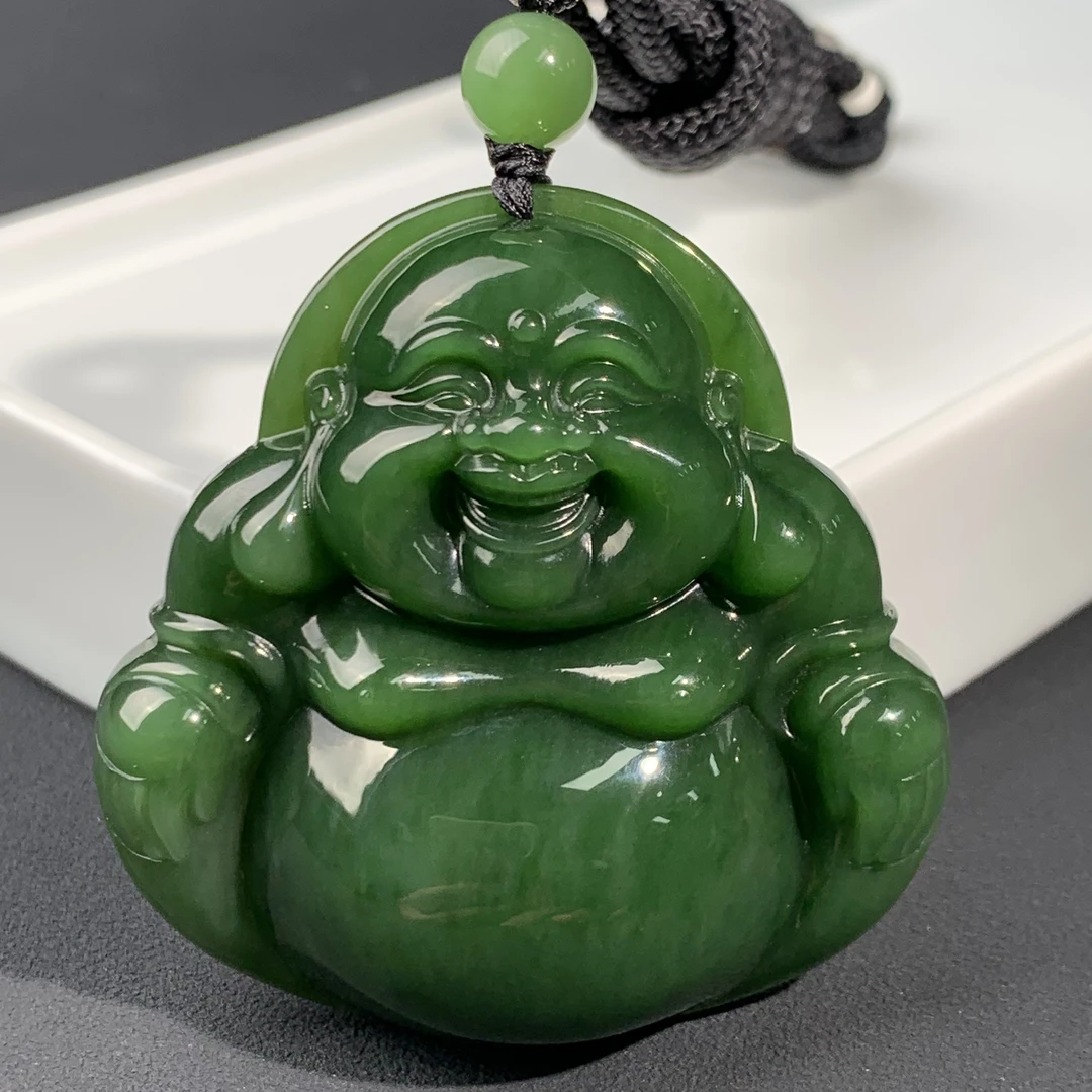 【典藏玉佛】收藏俄碧菠菜绿超大佛公豪横颈饰带绳53*54*16mm约68克