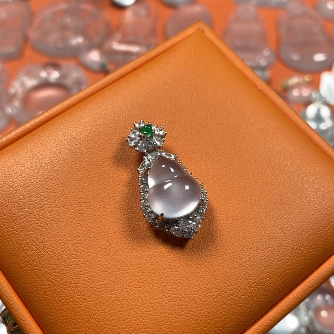 石英质玉银S925镶嵌颈饰黑钢小葫芦