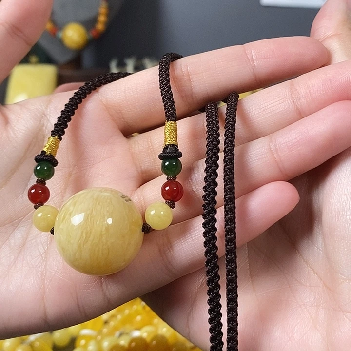琥珀未镶嵌裸石圆珠