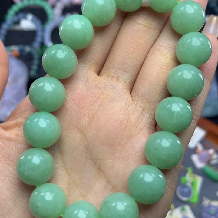 翡翠手链未镶嵌翡翠